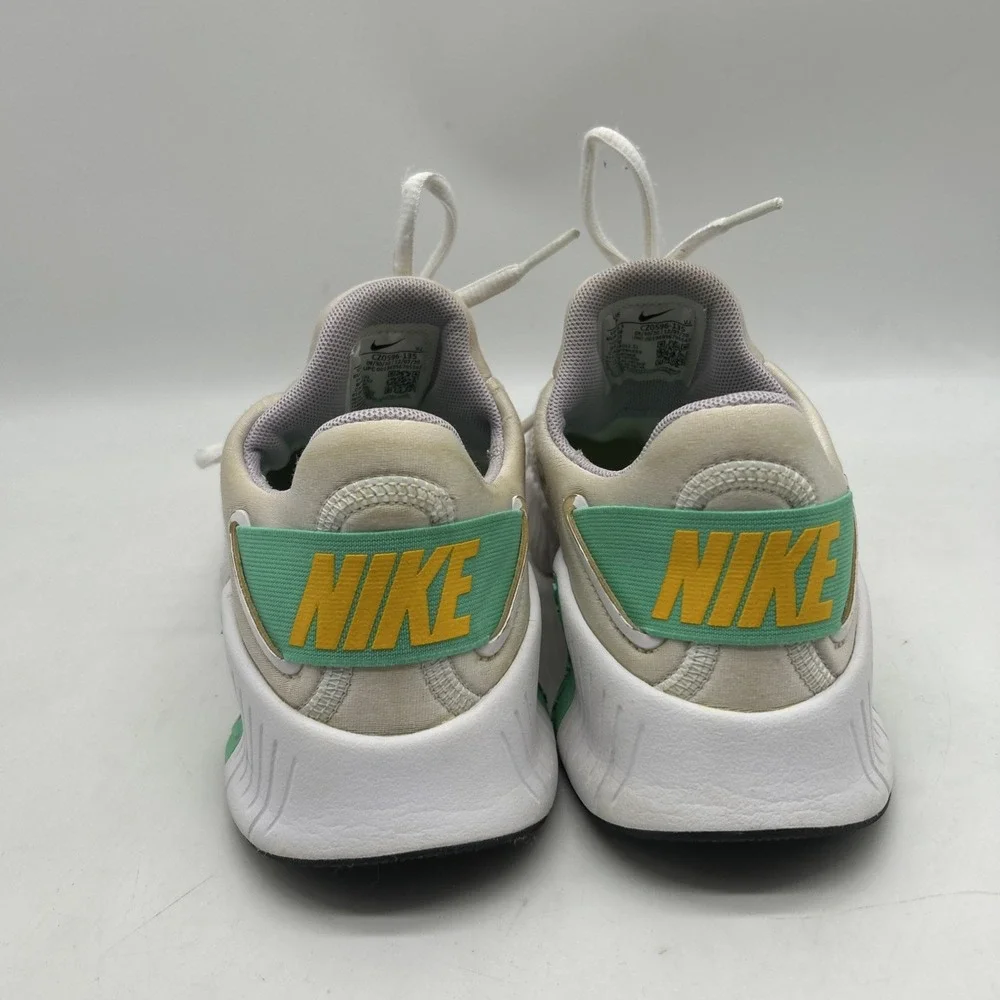 Nike Free Metcon 4 Womens‎ 7 Training Sneakers White Green Glow Athletic Running